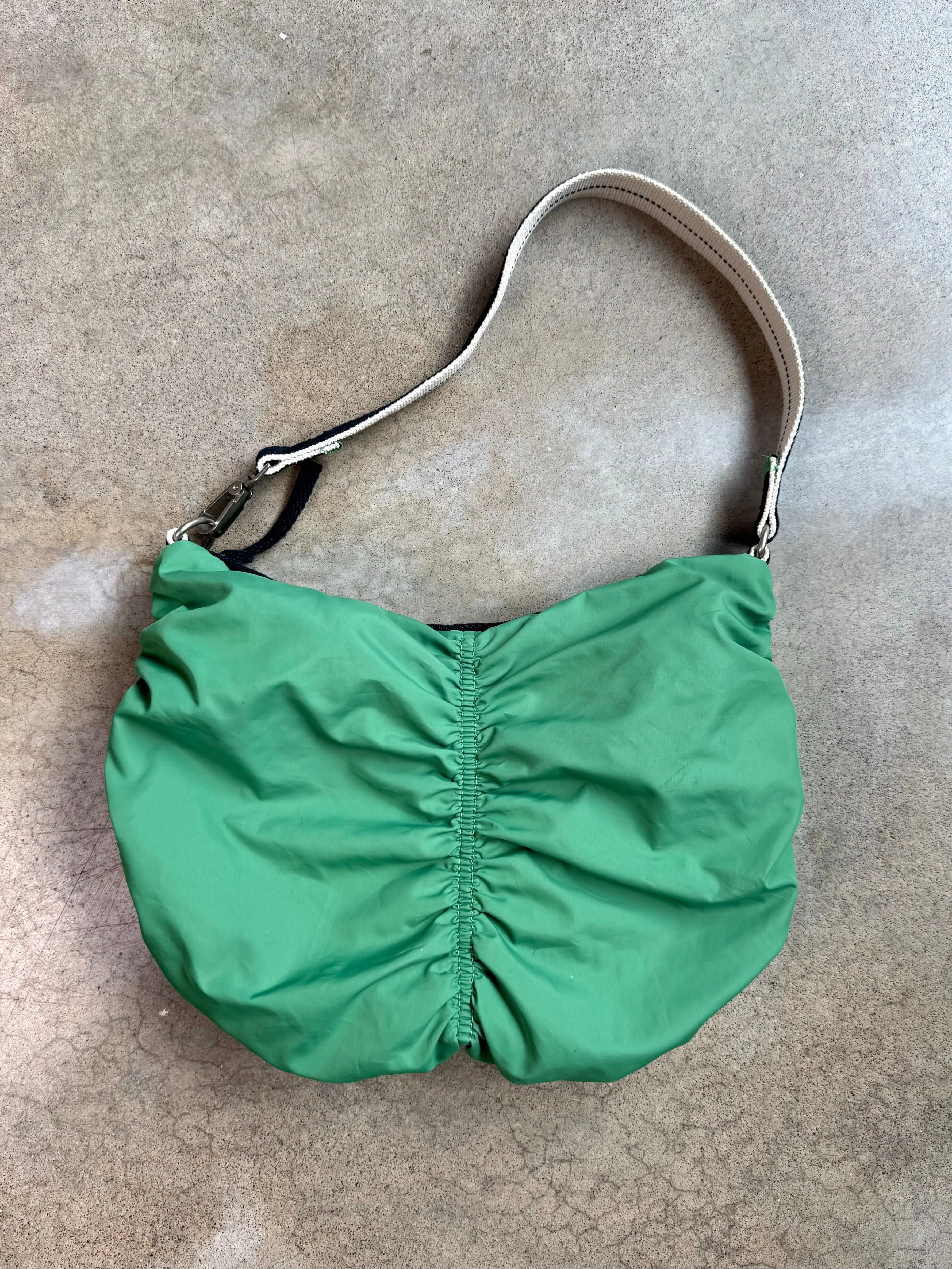 2000s Old Navy Green Slouchy Puffer Shoulder Bag