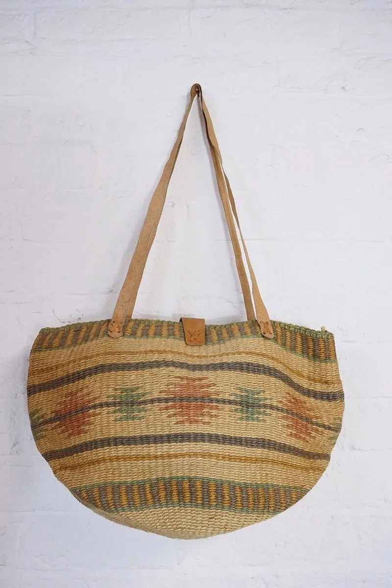 Vintage Woven Straw Stripe Raffia Bag