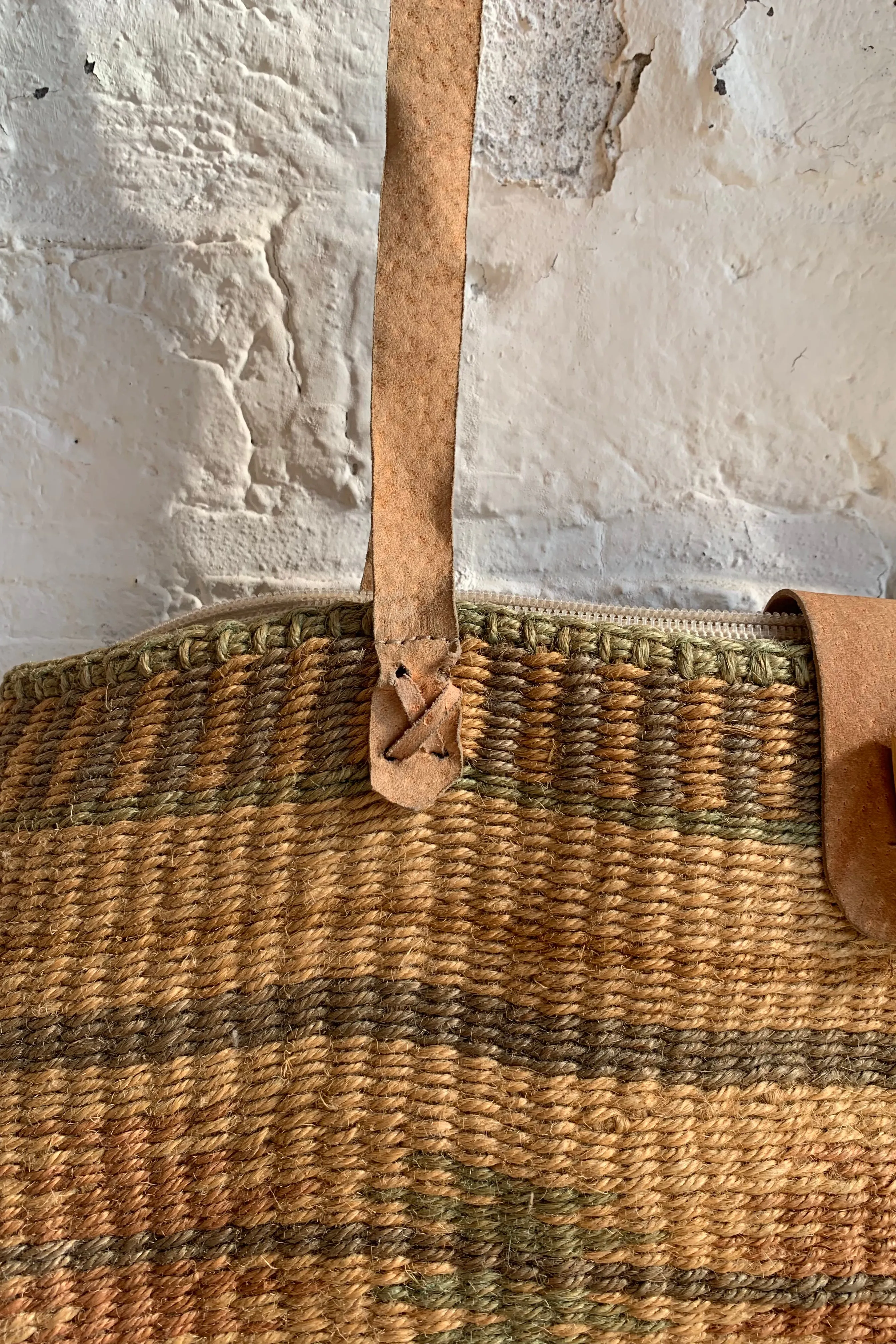 Vintage Woven Straw Stripe Raffia Bag